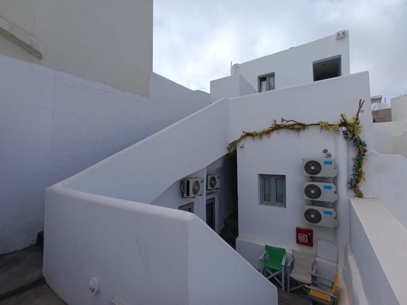 Fira Comfort Rooms ثيرا المظهر الخارجي الصورة