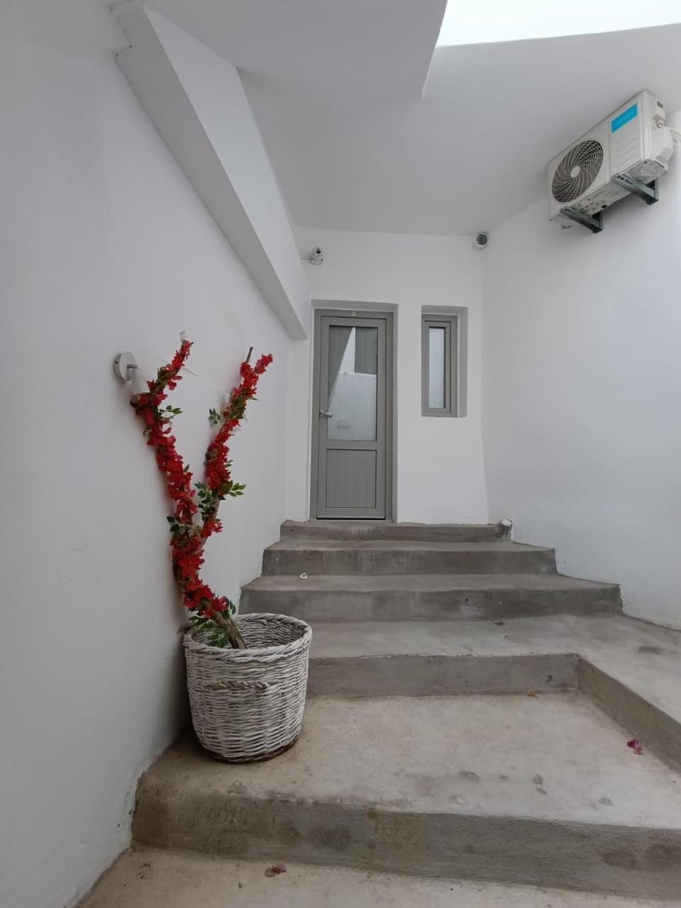 Fira Comfort Rooms ثيرا المظهر الخارجي الصورة
