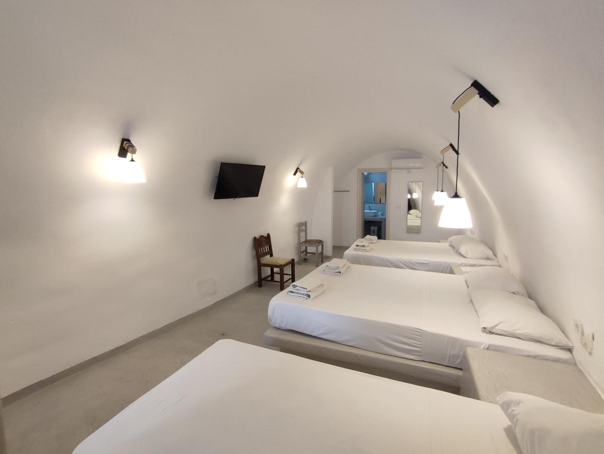Fira Comfort Rooms ثيرا المظهر الخارجي الصورة