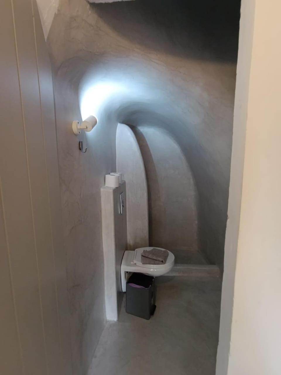 Fira Comfort Rooms ثيرا المظهر الخارجي الصورة