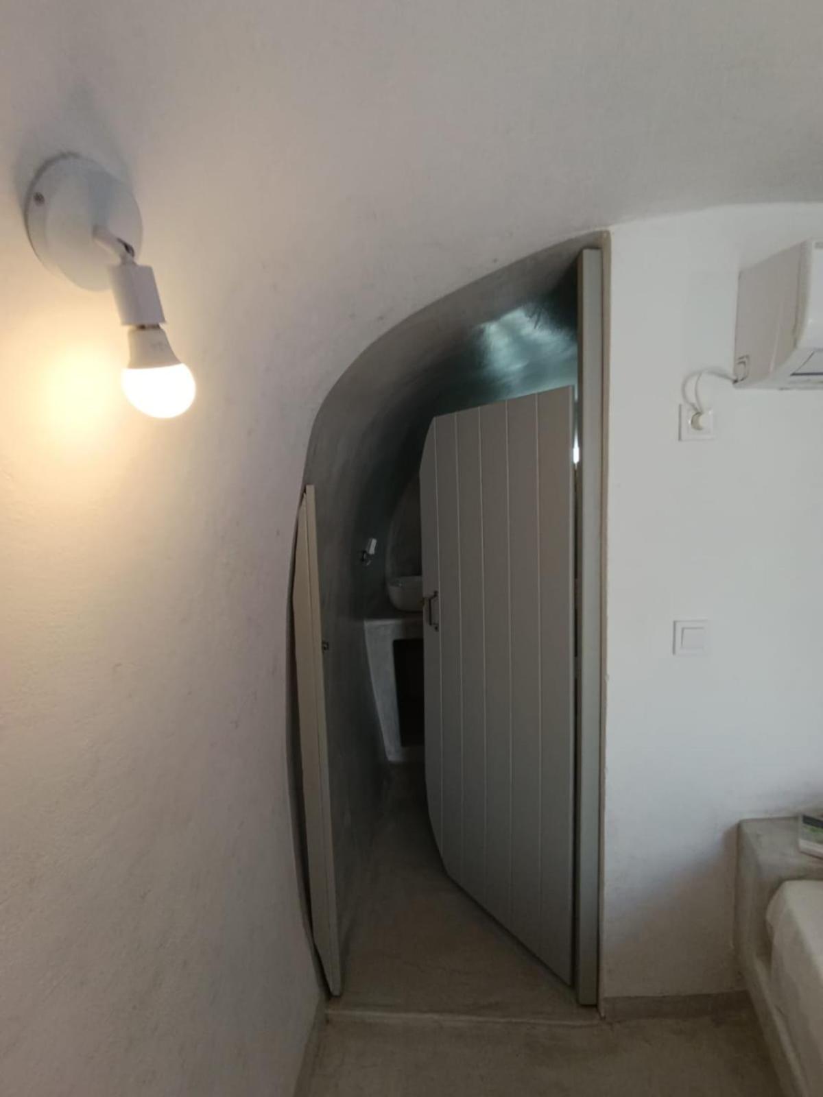 Fira Comfort Rooms ثيرا المظهر الخارجي الصورة