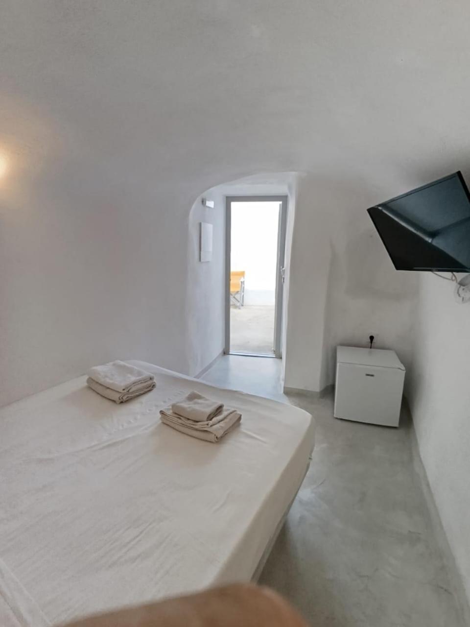 Fira Comfort Rooms ثيرا المظهر الخارجي الصورة