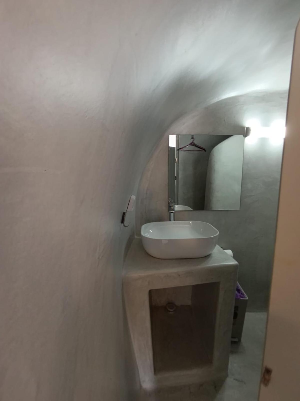 Fira Comfort Rooms ثيرا المظهر الخارجي الصورة
